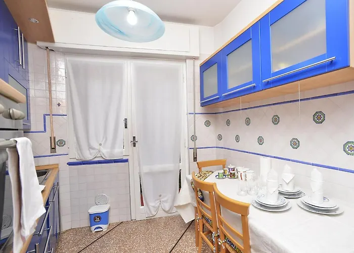 Апартаменты Liguria Maria Jose *