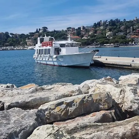 아파트 Liguria Maria Jose *